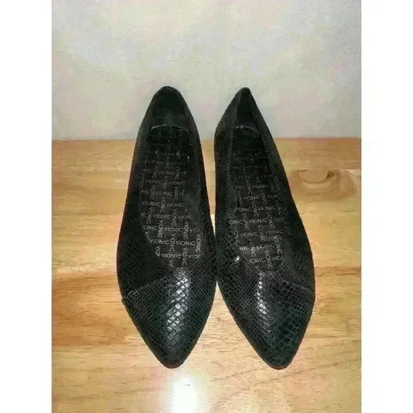 Vionic Black Snakeskin Cabello Ballet Flats Size 8 - Picture 2 of 7